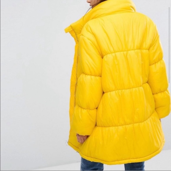 PrettyLittleThing Puffer Jacket - Picture 3 of 9